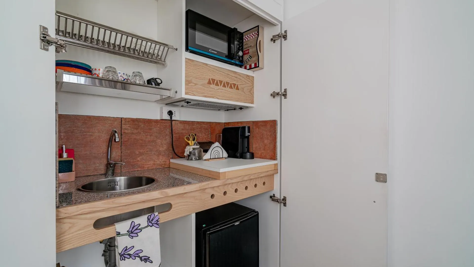 Sorella Luna Room Boutique, Centro Di Olbia 0*,  Italien