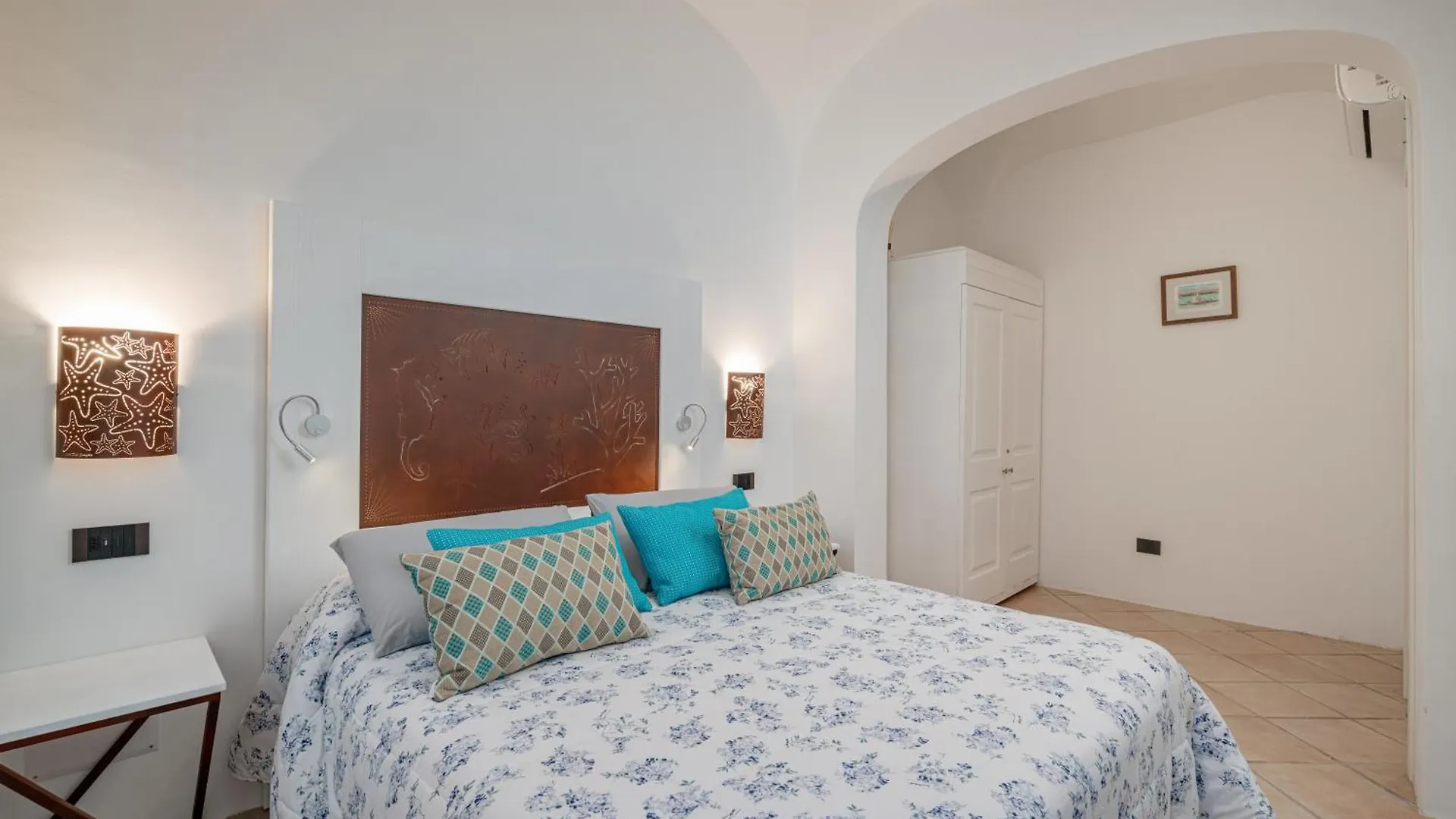 Guest house Sorella Luna Room Boutique, Centro Di Olbia